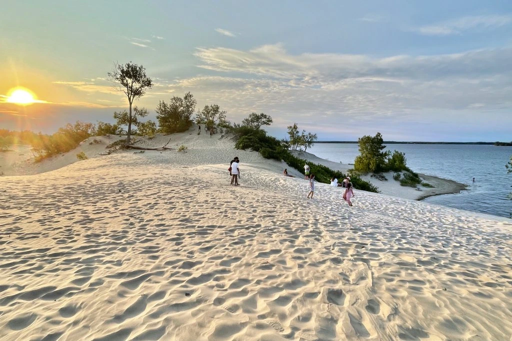 Sandbanke provincial park prince edward county things to do